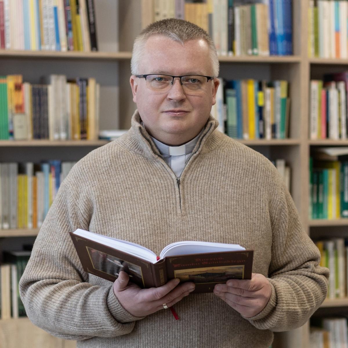 ks. Michał Rogoziński