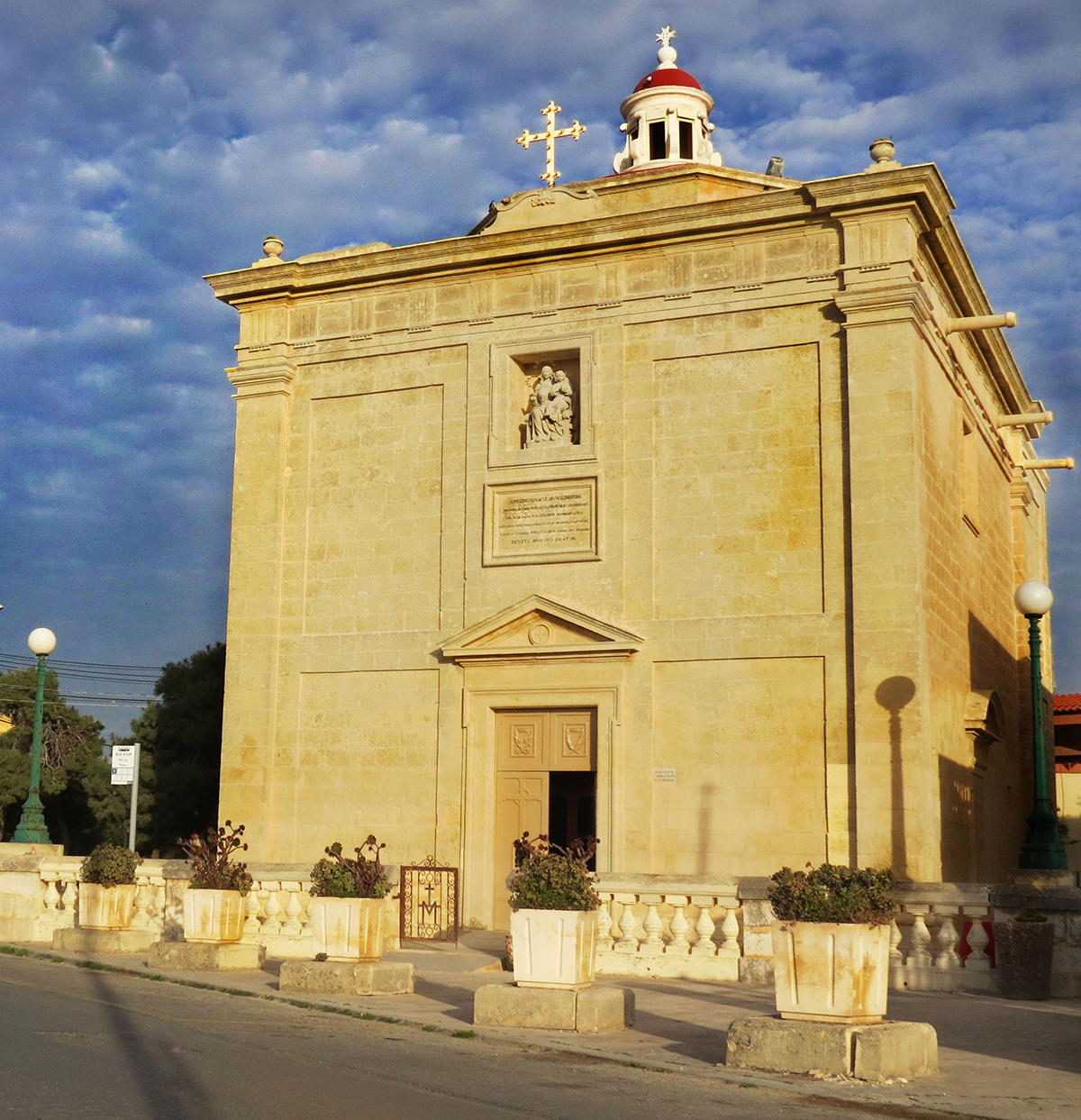 Malta under the Gaze of Mary