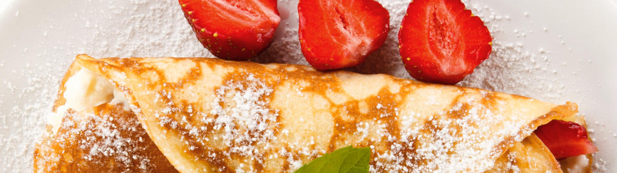 crepe strawberries