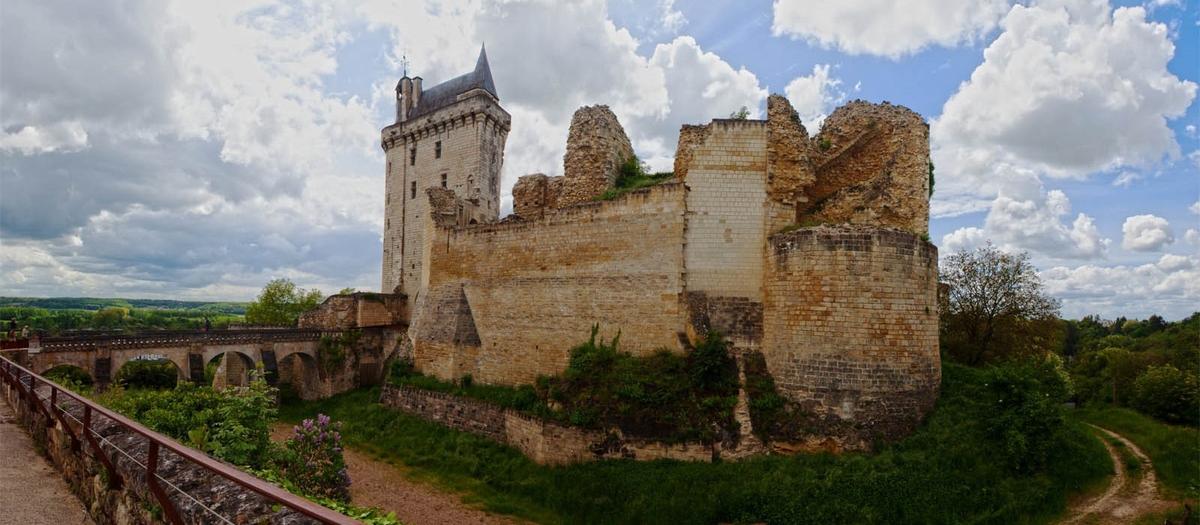 Chateau de Chinon - Chinon - France