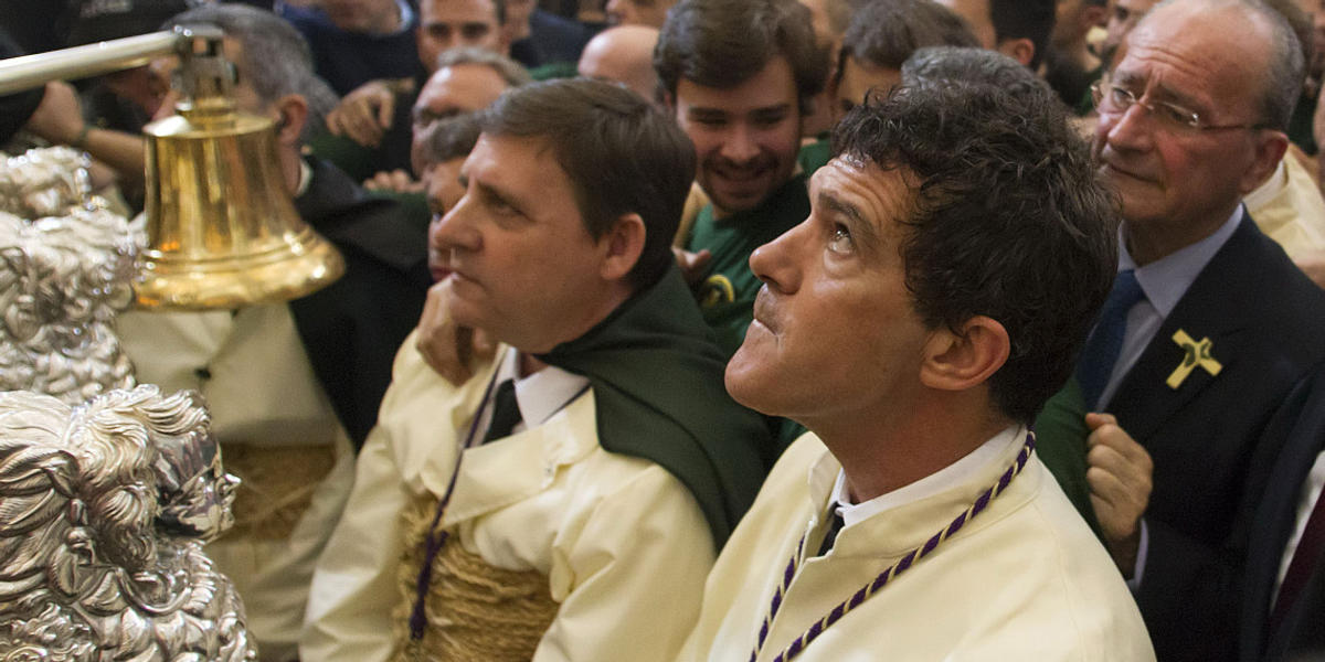 {"rendered":"antonio-banderas-na-procesji-w-maladze-9979"}