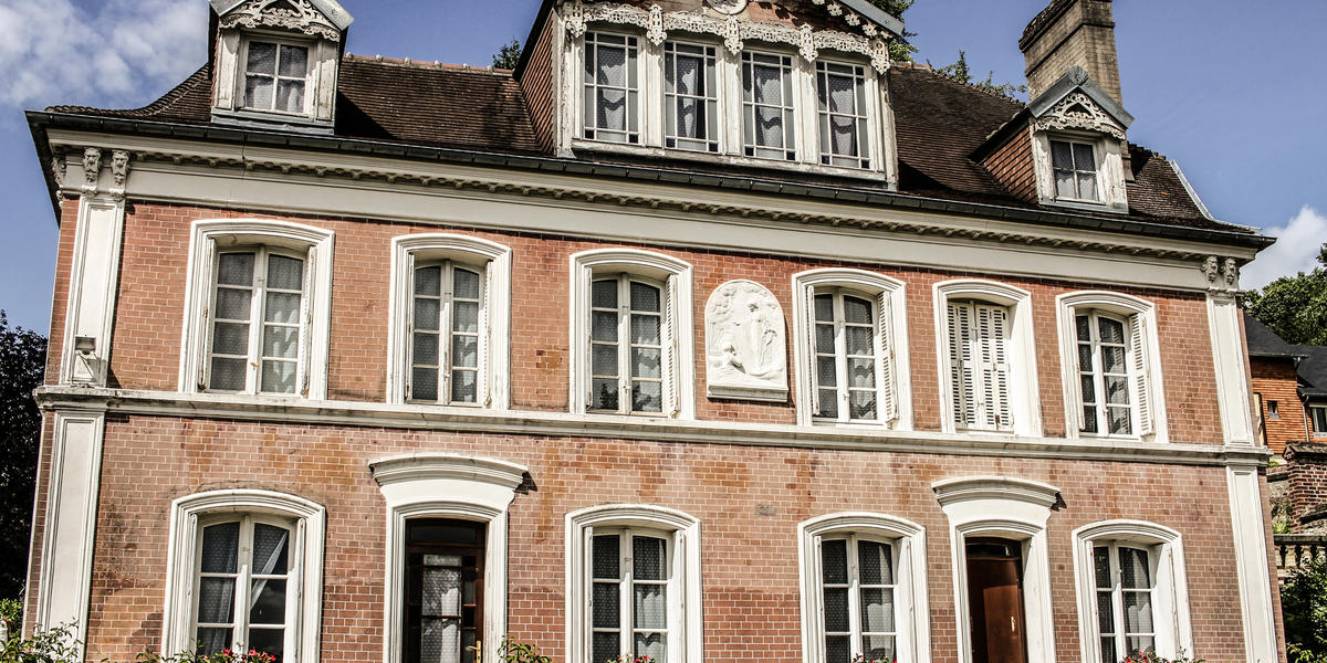 Visita aos locais de Santa Teresinha de Lisieux em Les Buissonnets