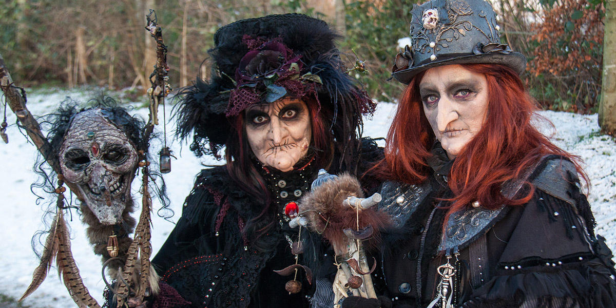 WITCHES
