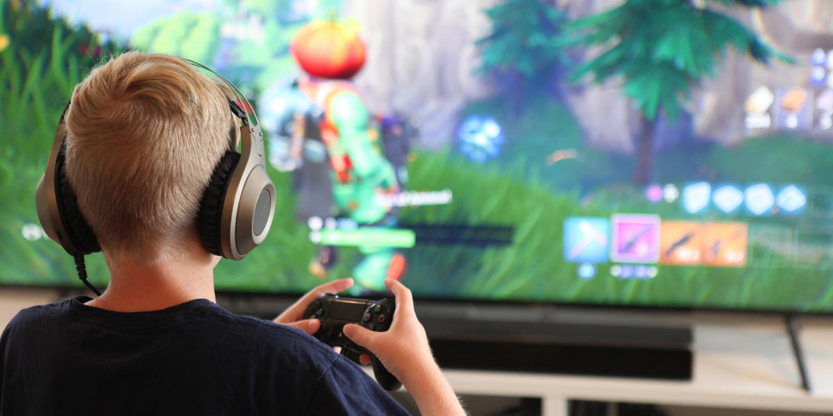 BOY,VIDEO,GAMES,FORTNITE