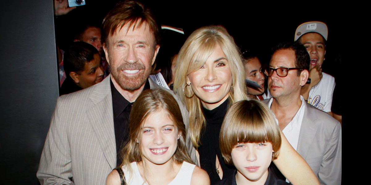 CHUCK NORRIS