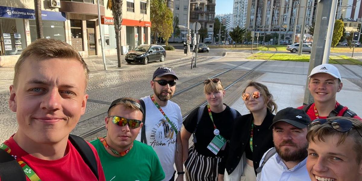 [GALERIA 2] „Wszyscy tu jesteśmy braćmi i siostrami” – polska młodzież na ŚDM [zdjęcia]