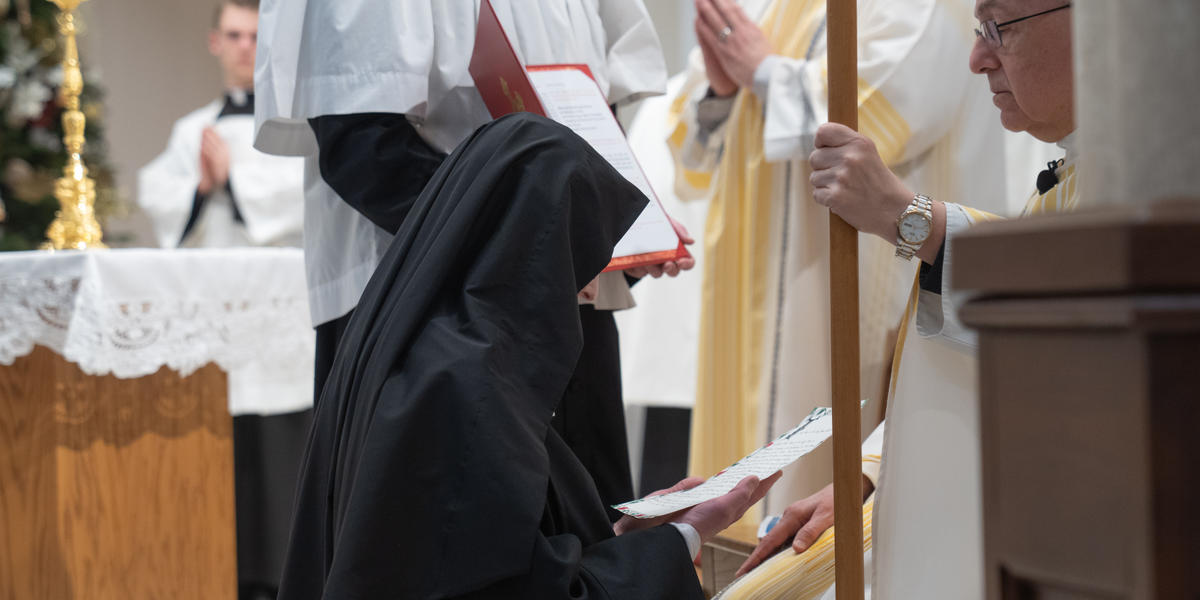 Votos perpetuos de la primera hermana religiosa Montessori del mundo