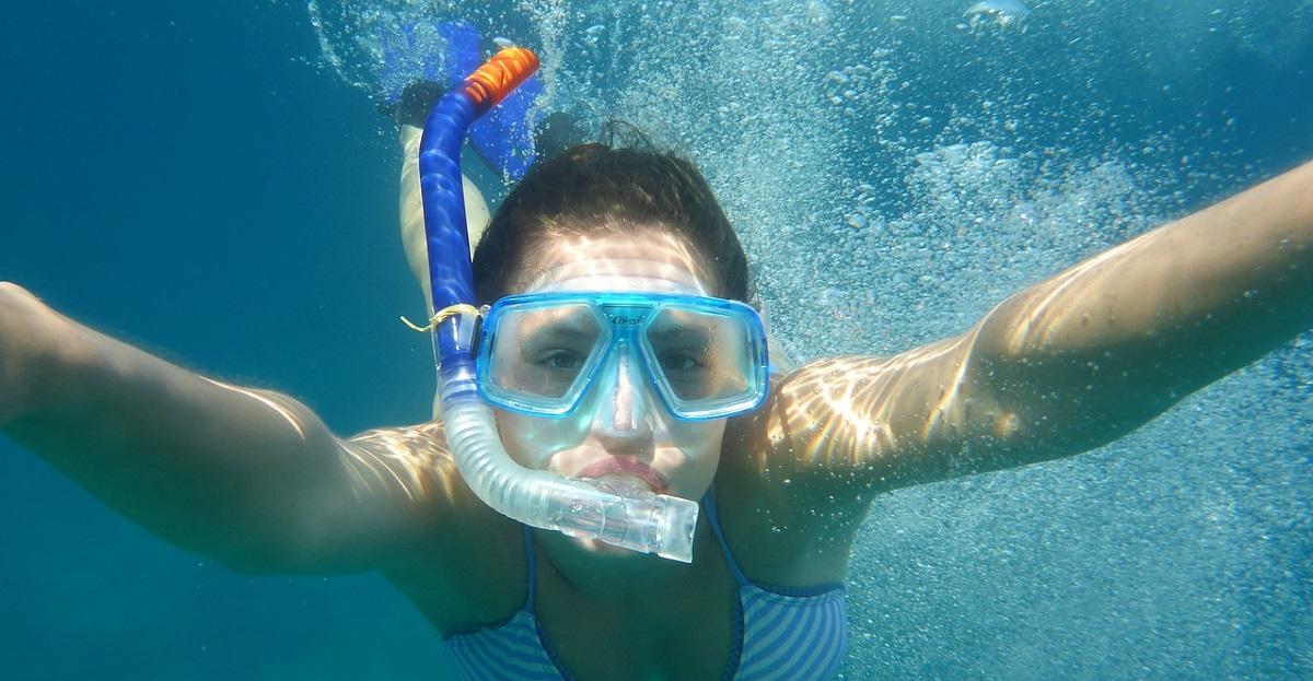 DIVING