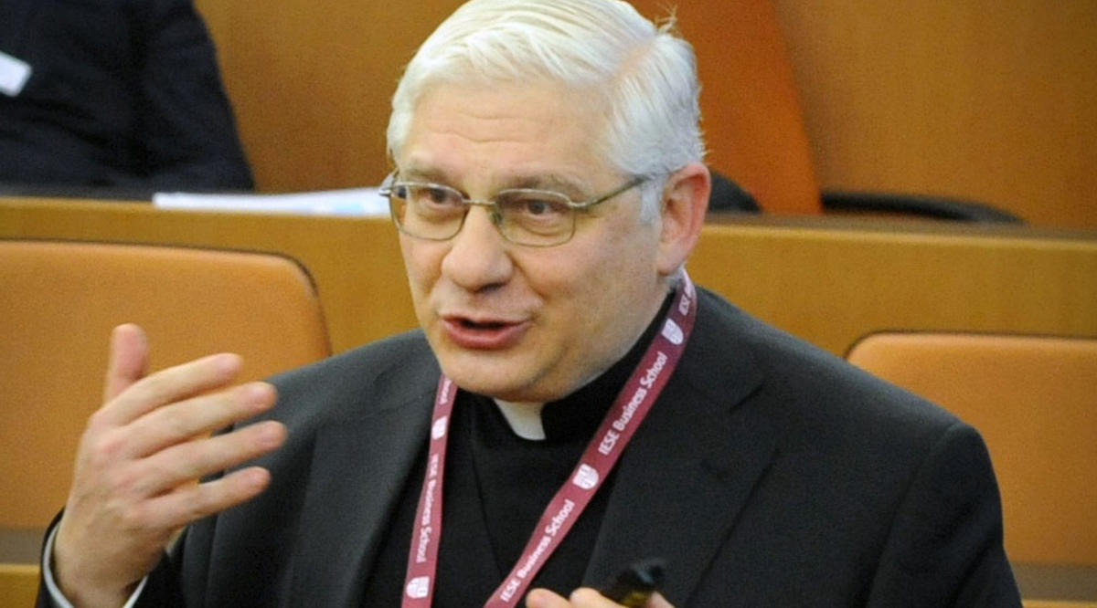 DOMENEC MELE