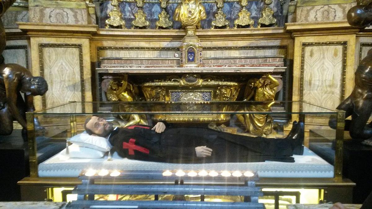 Camillus de Lellis Incorrupt