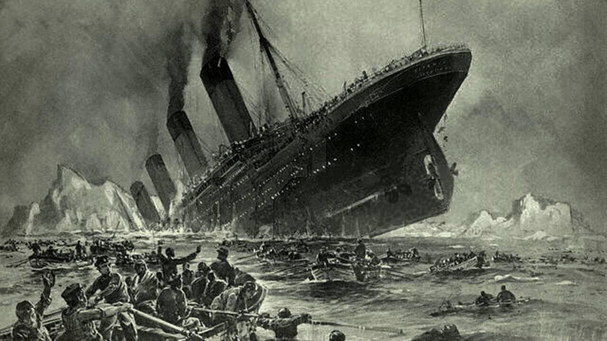 TITANIC SINKING