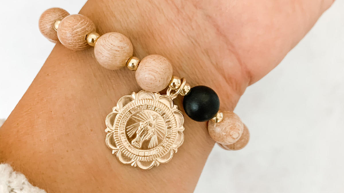 SUNDAY BEAD CO.