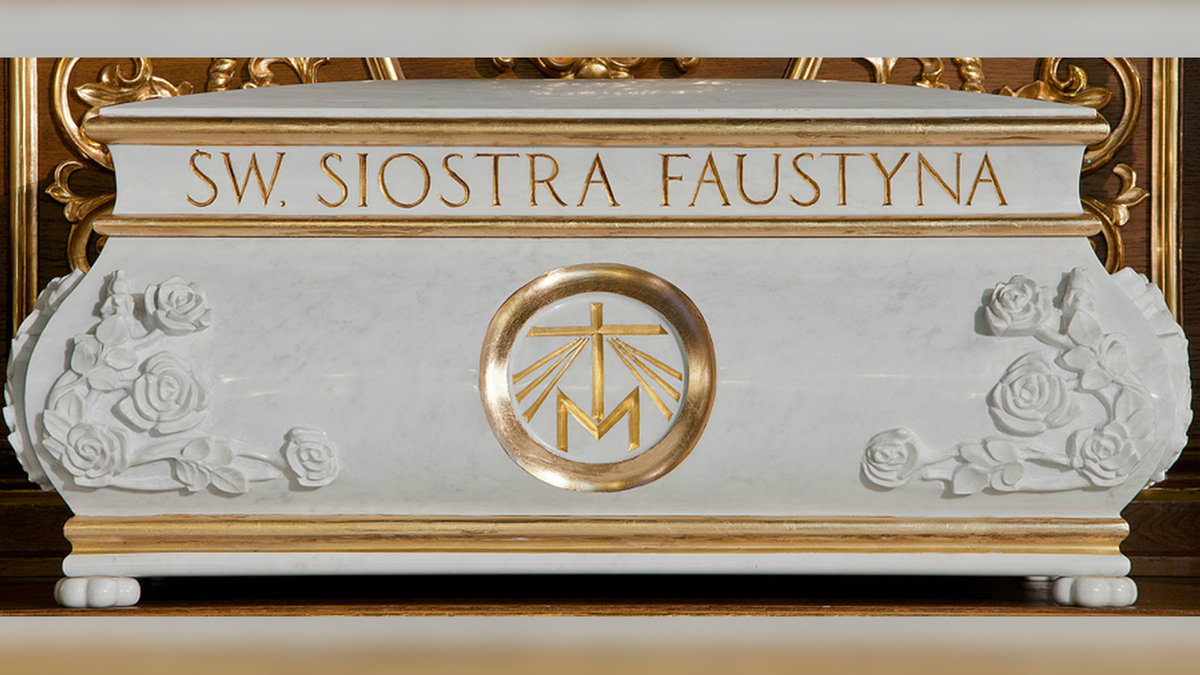 web-faustyna-trumna-swieta-krakow-higroskopijny-wikipedia-cc