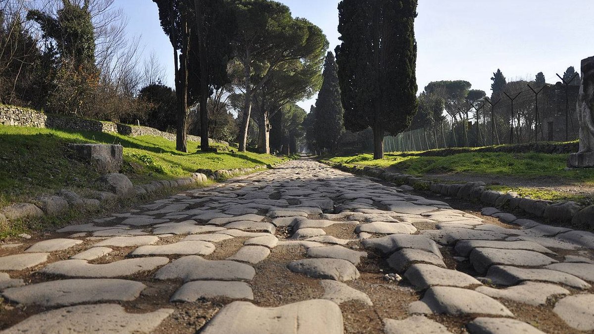1280px-rome_via_appia_antica_13-01-2011_13-21-18