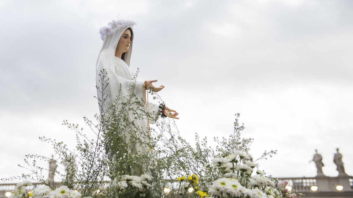 Pope Francis leads a Marian Prayer Vigil, October 08, 2016