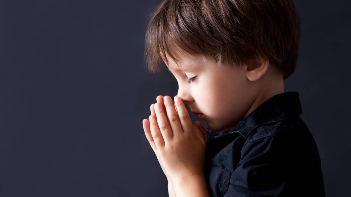 child-praying