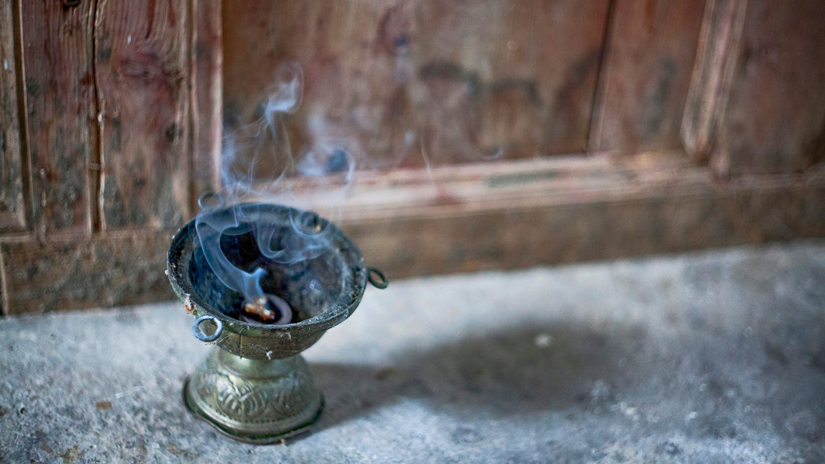 incense_-lefteris-heretakis_flickr