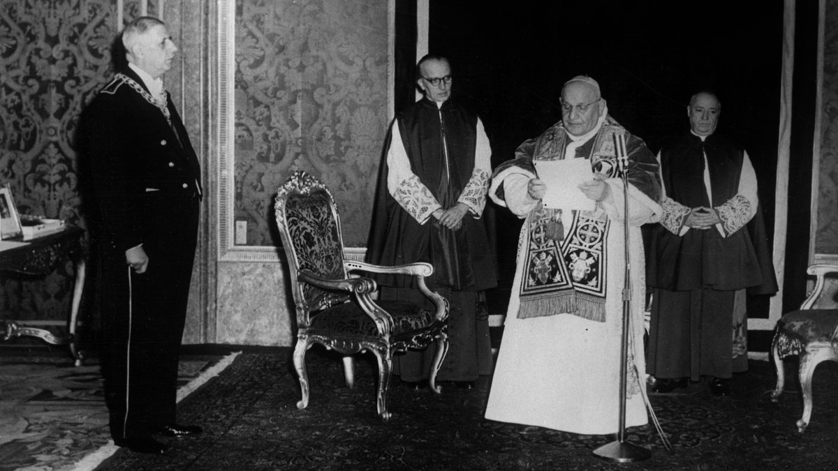 le-general-charles-de-gaulle-et-le-pape-jean-xxiii.jpg