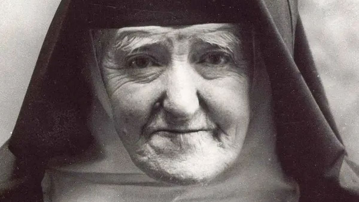 Santa Teresita, Leonia, hermana, difícil
