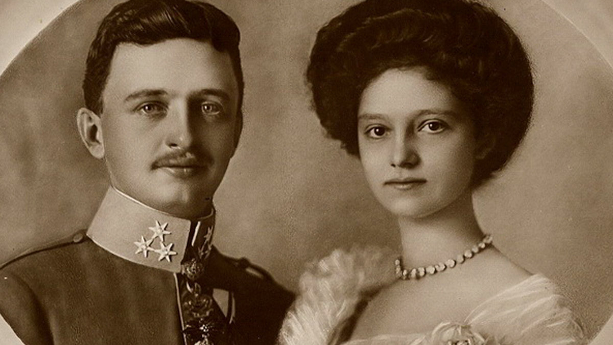 hero-wedding-portrait-charles-zita-hapsburg-public-domain