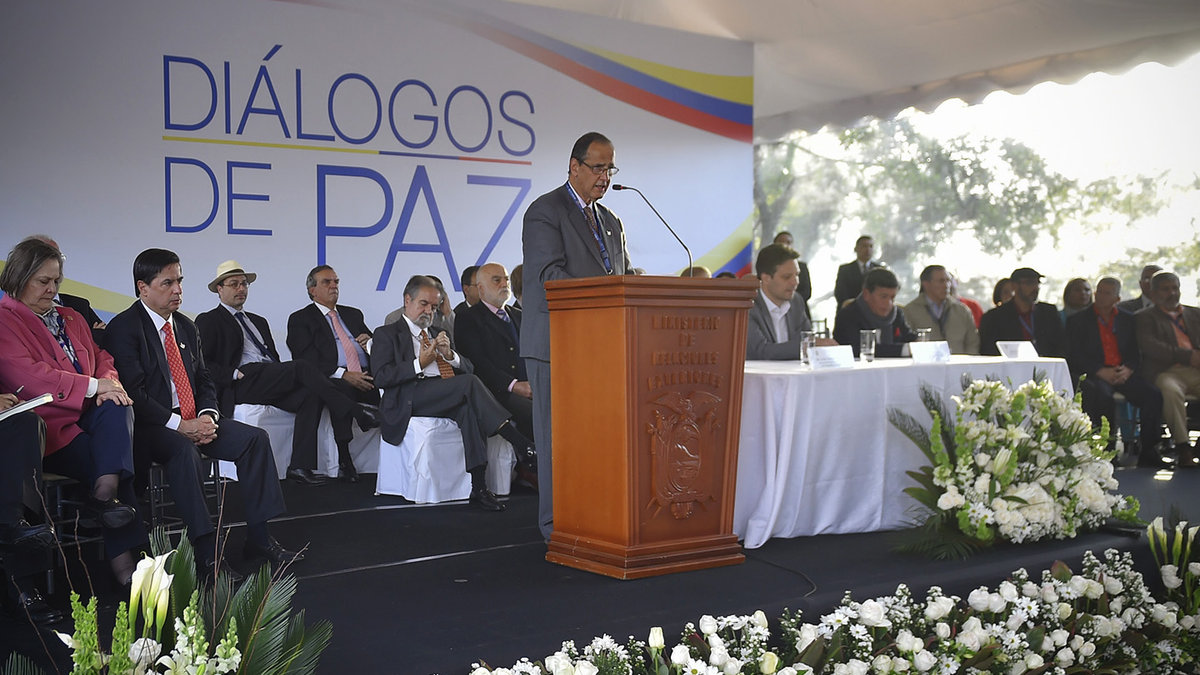 web-colombia-peace-quito-dialogue-eln-170207_09_iniciodialogoseln-efrain-herrea-sig