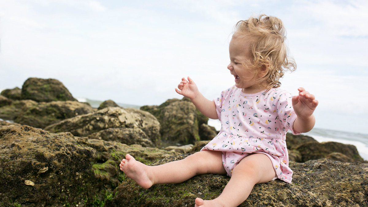 web-elizabeth-bodoh-outdoor-alone-laughing-supplied-photo