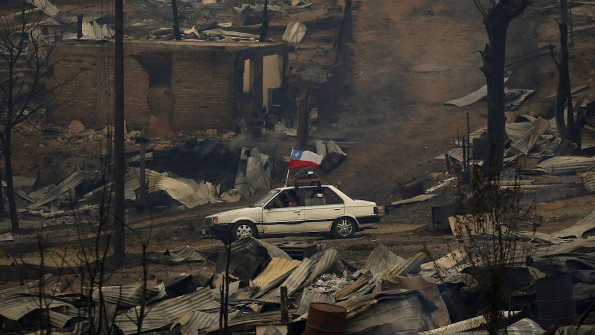 web-fire-chile-000_kx56a-pablo_vera_lisperguer_-_afp-ai