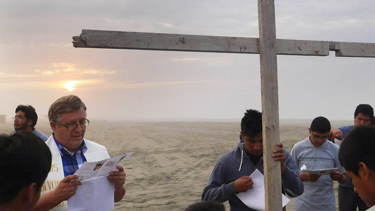 web-peru-ricardo-lach-sdb-facebook-fundacion-don-bosco