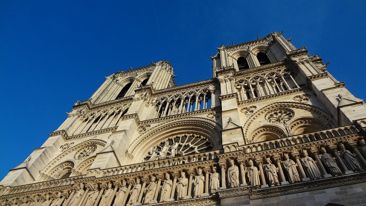 notre-dame-503863_1280.jpg
