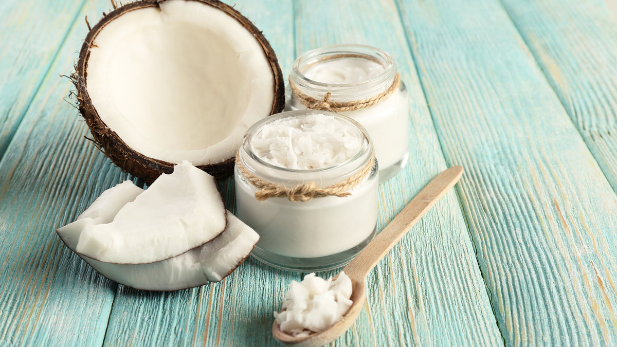 Huile de coco et noix de coco