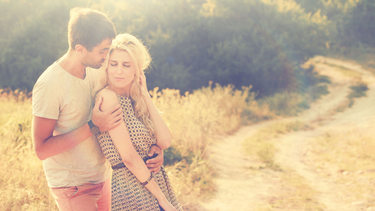 COUPLE D'AMOUREUX