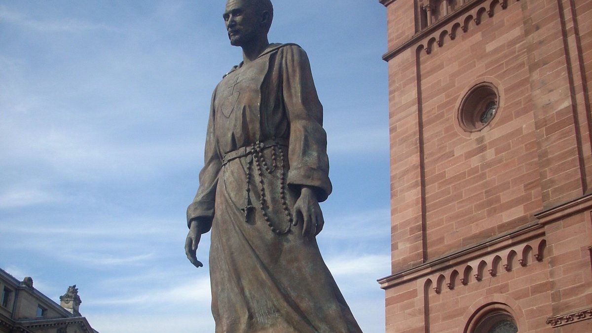 strassburg_denkmal_charles-de-foucauld