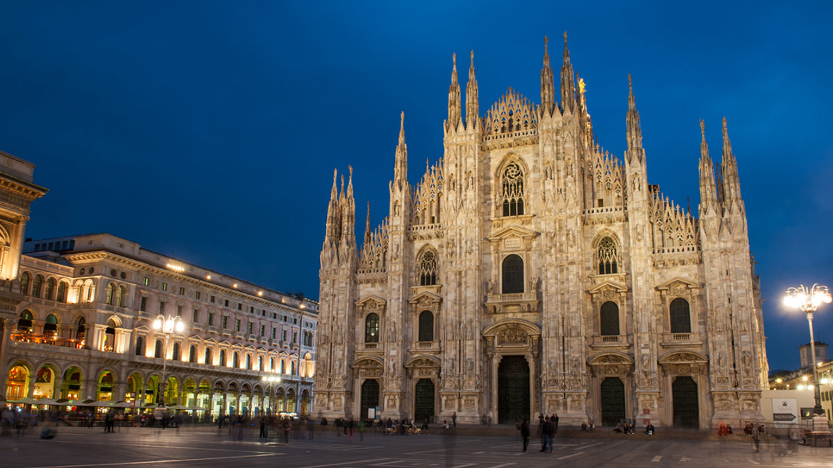 WEB—Famous-Duomo-Milan-Cathedral-is-the-fifth-largest-cathedral-in-the-world.-©-Filip-Fuxa—shutterstock_197366963