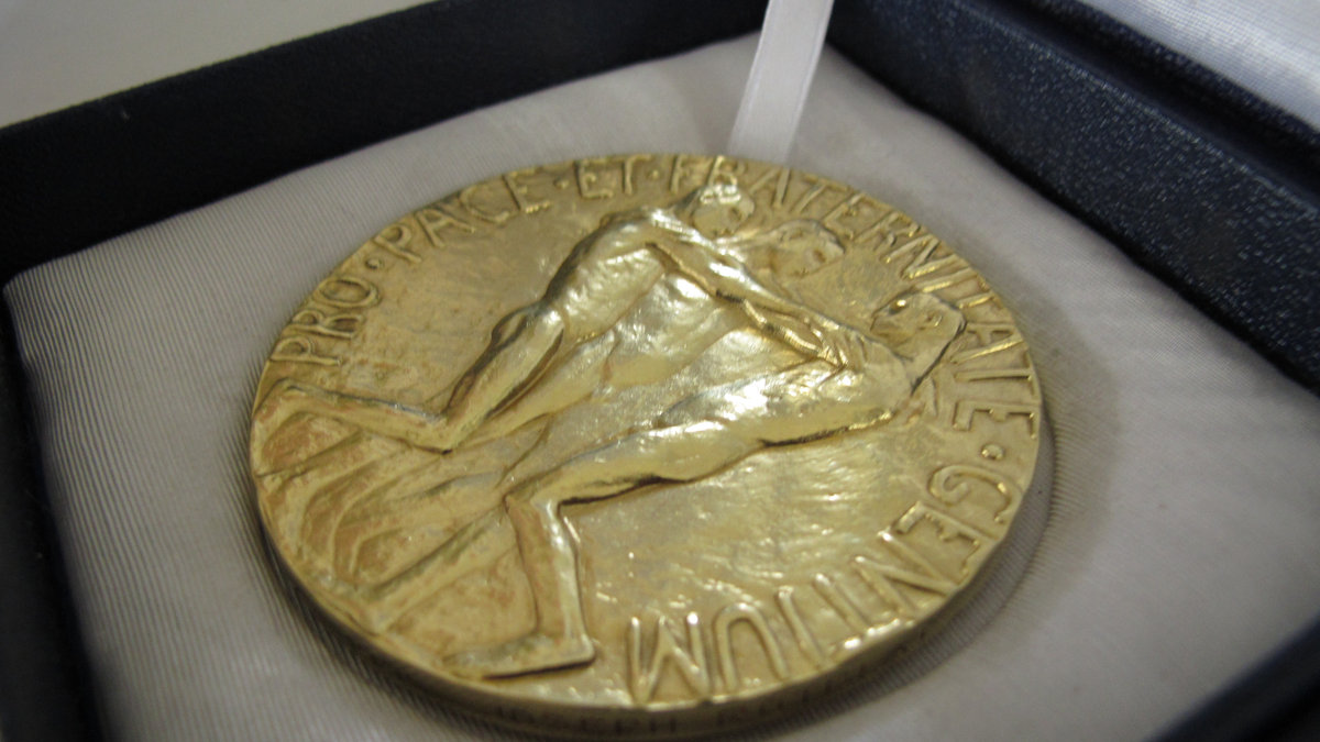 Back of Nobel Peace Prize Medal