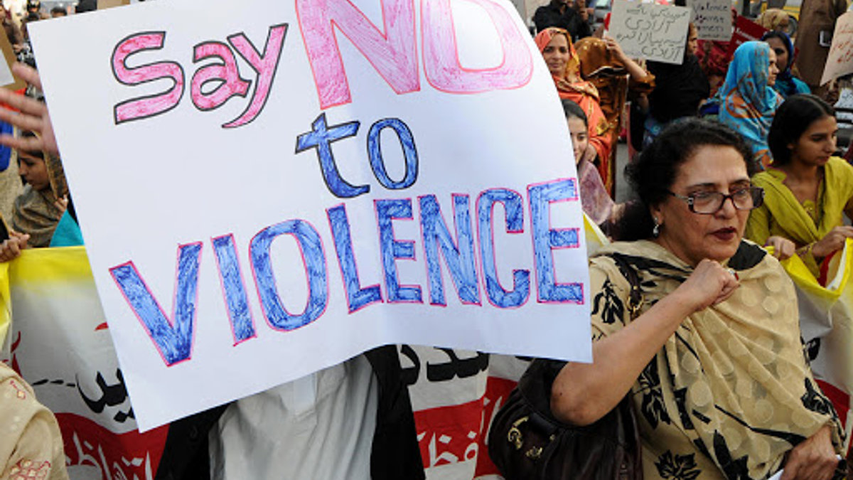 Pakistan women – No violence – fr