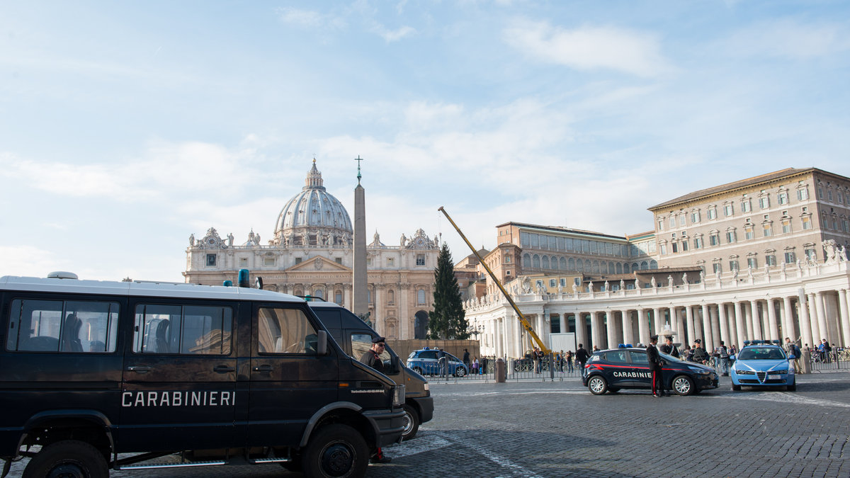Italian Police – Carabinieri – Polizia Italiana – St. Peter’s Sq