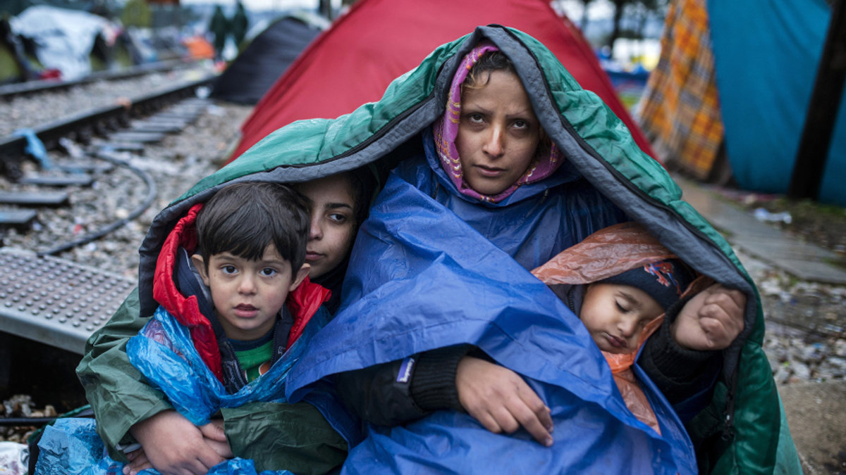 TOPSHOTS-MACEDONIA-GREECE-EUROPE-MIGRANTS