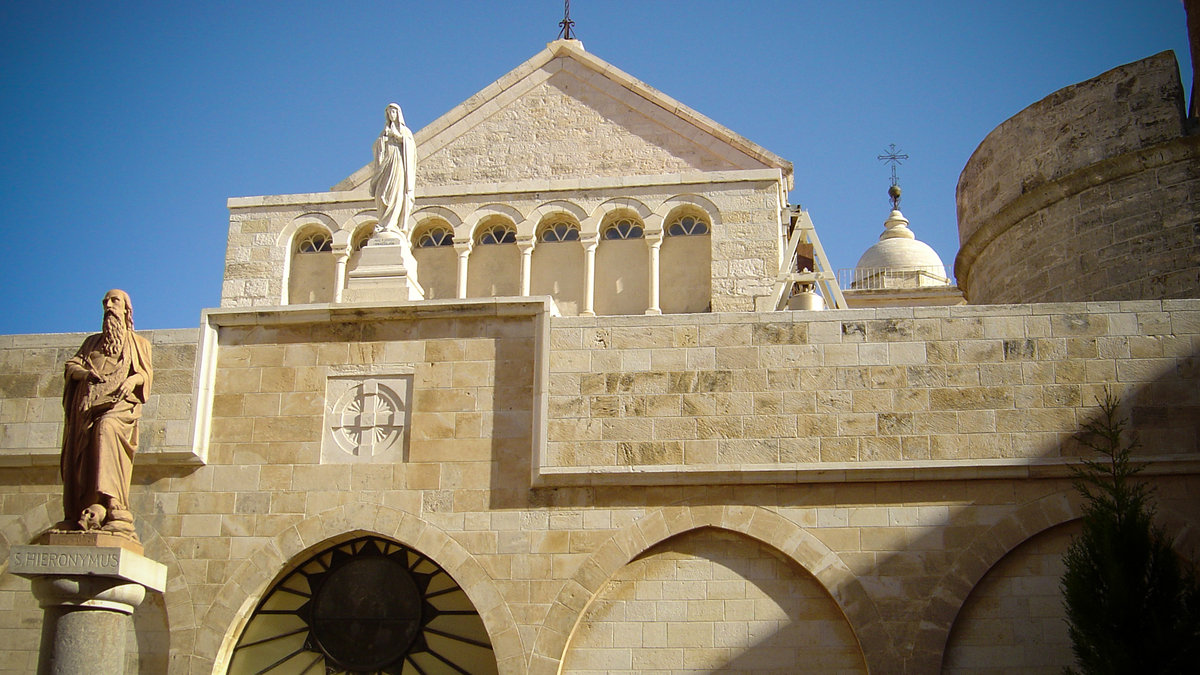 WEB-CHURCH-OF-THE-NATIVITY-BETHLEHEM-Tamer-B-Shabaneh-CC