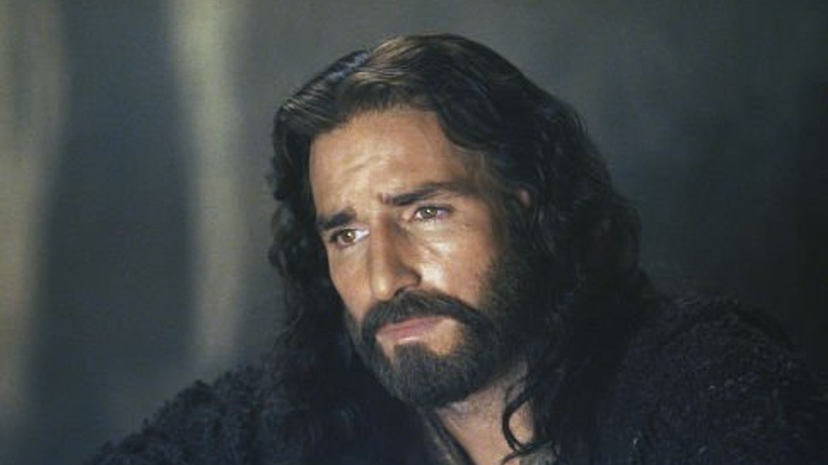 WEB JIM CAVIEZEL ACTOR PASSION OF CHRIST ©Philippe Antonello – 2003 Icon Distribution Inc