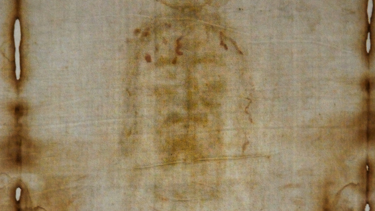 New technology suggests Shroud of Turin is 2,000 years old