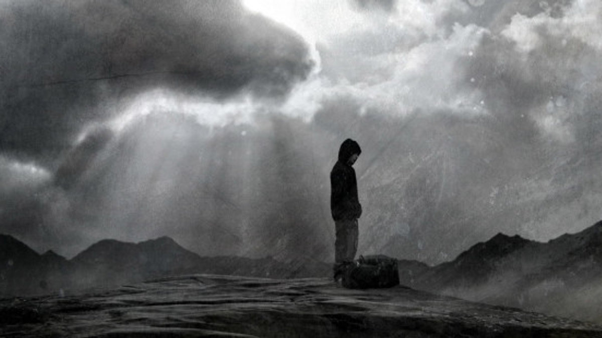 web3-heaven-clouds-boy-hartwig-hkd-cc