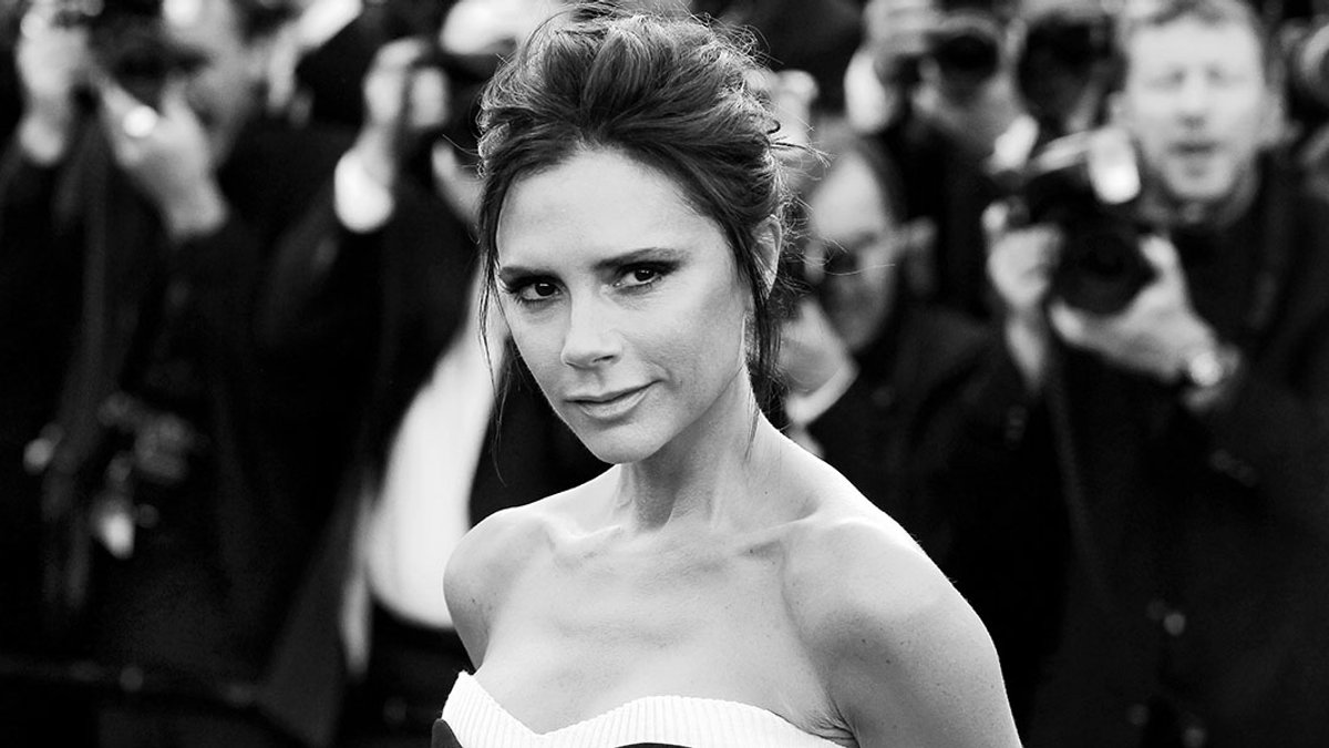 WEB3-Victoria Beckham-shutterstock_443041483-Andrea Raffin-AI