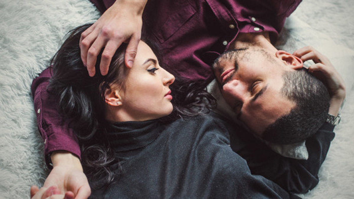 web3-woman-man-stare-love-couple-beautiful-embrace-family-kseniya-ivanova-shutterstock