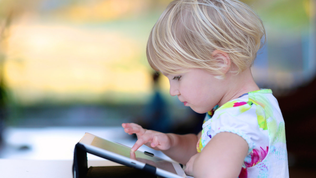 La surexposition des enfants aux tablettes