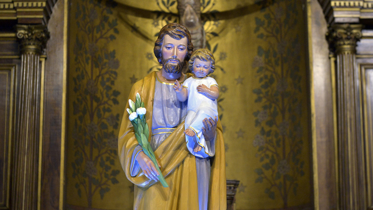 SAINT JOSEPH