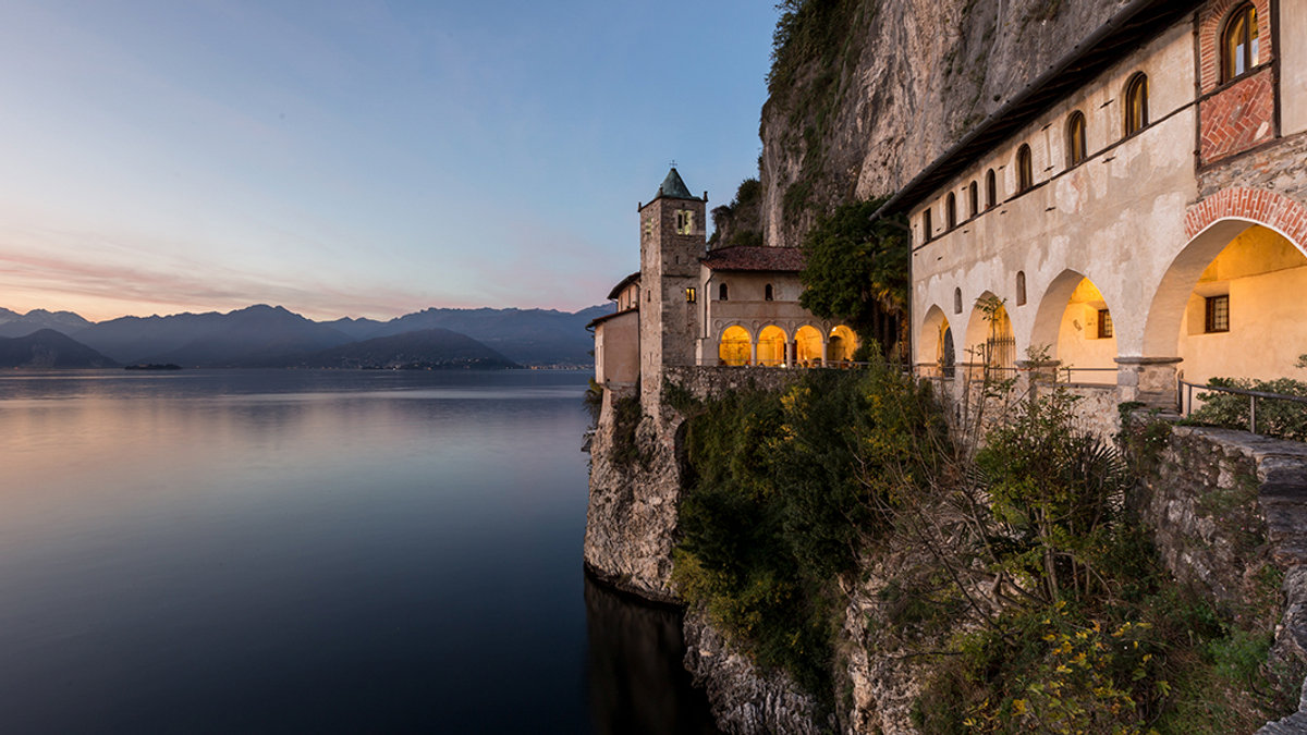 WEB3-CHURCH-ROCKS-GALLERY-AT022-Shutterstock-11