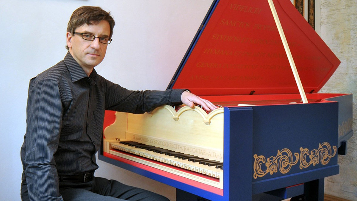 web3-sc582awomir-zubrzycki-viola-organista-reporter