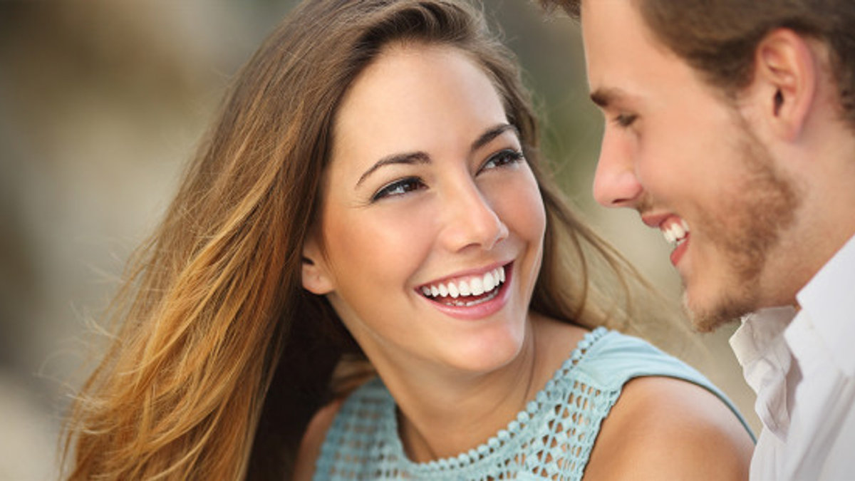 web3-smile-woman-man-husband-wife-couple-staring-gaze-eyes-antonio-guillem-shutterstock
