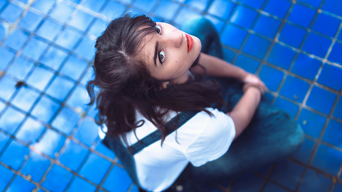 web3-woman-girl-eyes-look-unsplash-cc0