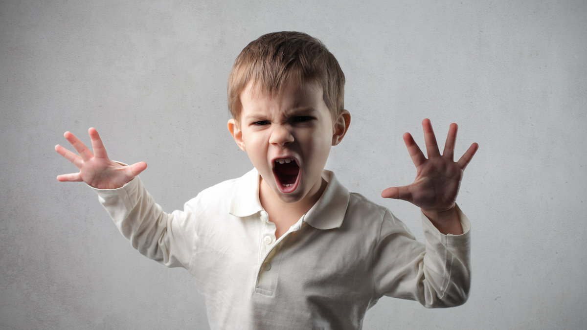 Comment supporter les enfants bruyants à la messe ?